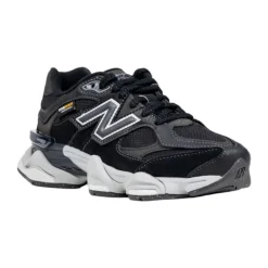 9060 Sneakers