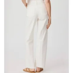 Anessa 31 Wide Jeans