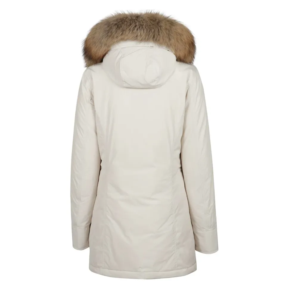 Arktische Waschbär Parka für luxuriösen Stil