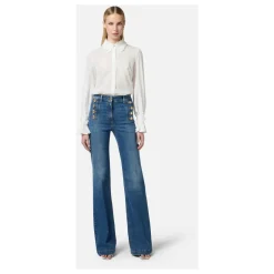 Ausgestellte Denim-Hose mit Matrosenknöpfen