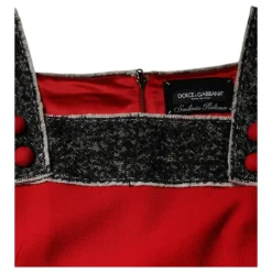Ausgestelltes Mini-Kleid
