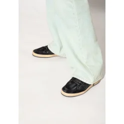 Ballstern Sneakers