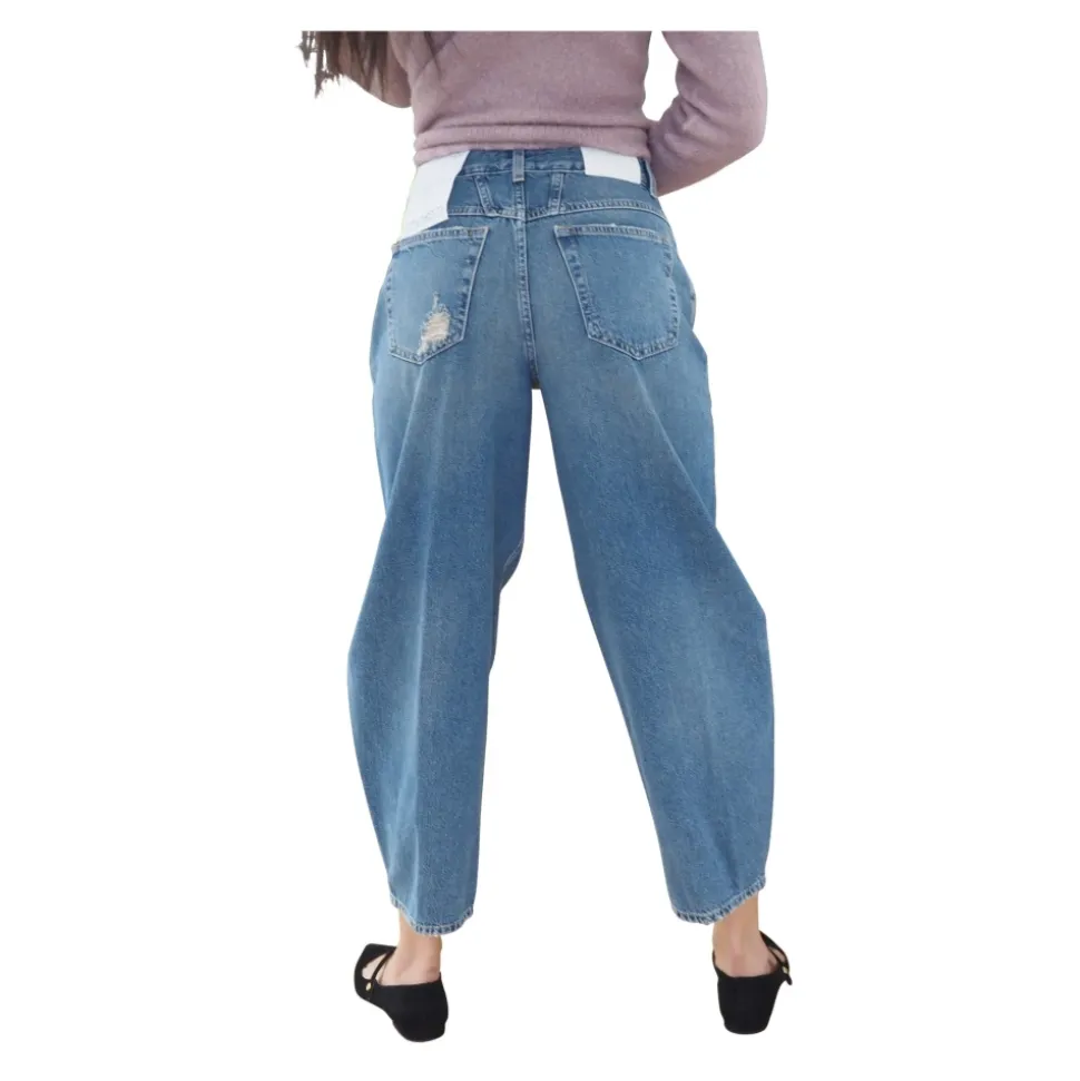 Barrel Fit Cropped Jeans