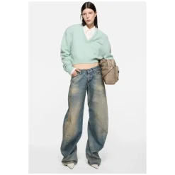 Blaue Jeans mit lockerer Passform