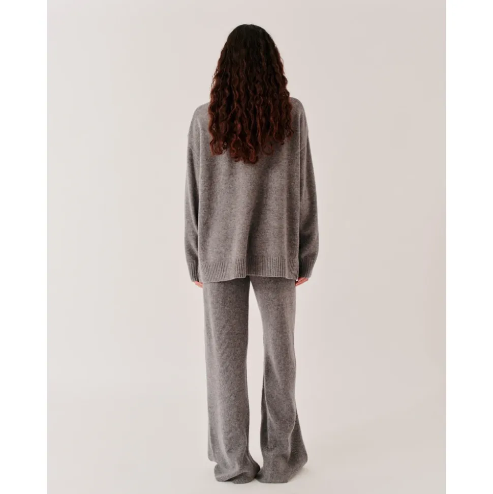 Carmen College Cardi