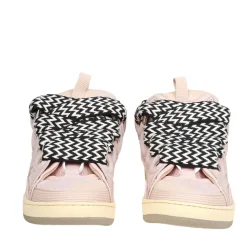Curb Sneakers