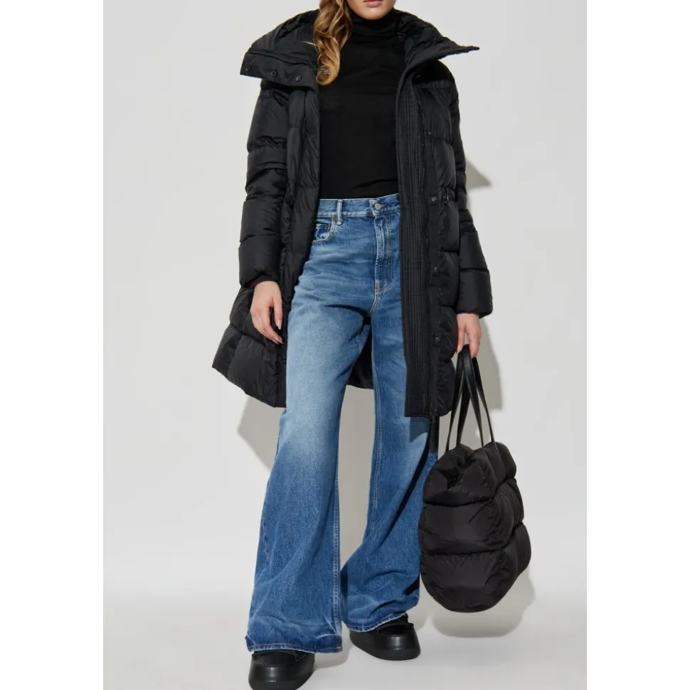 Daunenjacke mit Kapuze
