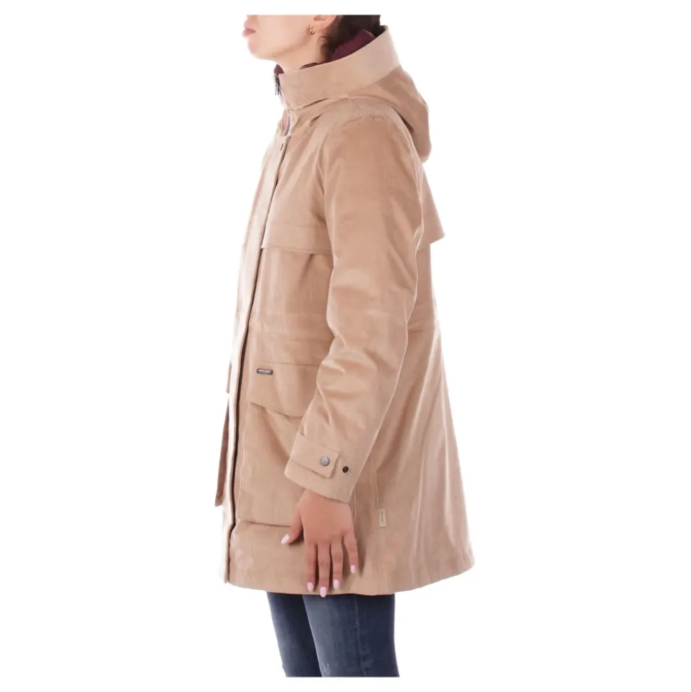 Doppellagige Jacke mit Kapuze