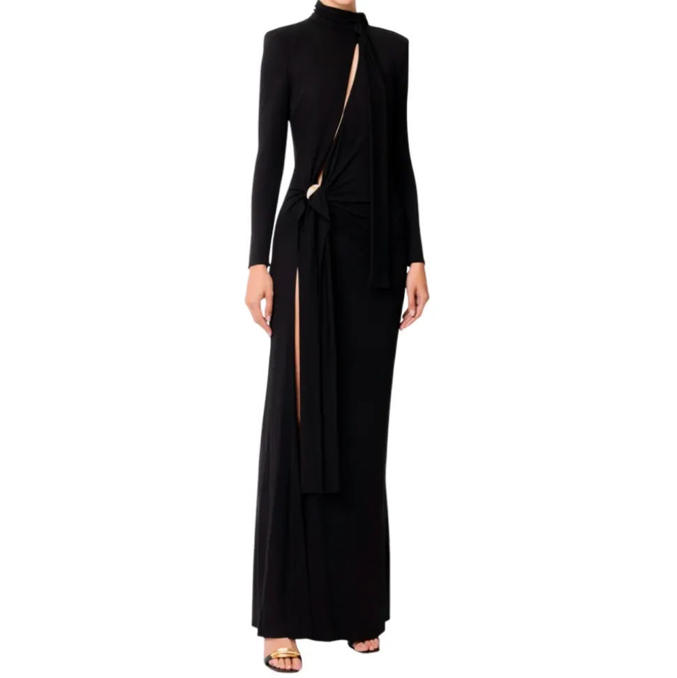 Elegantes Abendkleid mit Schmuckverzierungen