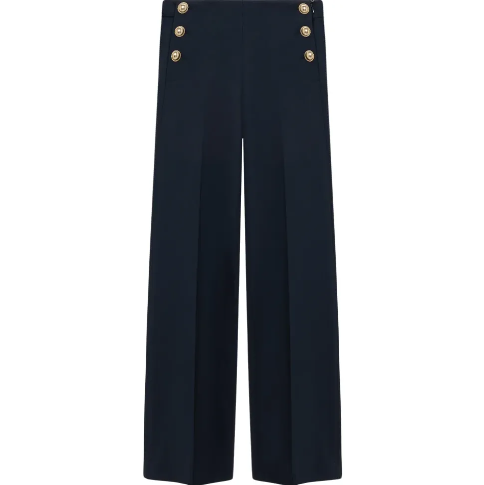 Essence Hose für emotionalen Stil