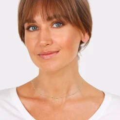 Filigranes Choker-Collier mit Halbmond-Anhänger