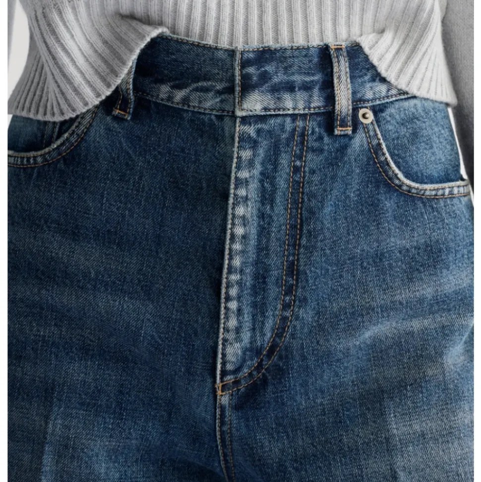 Flared Jeans