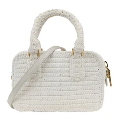 Gehäkelte Schultertasche mit Lederdetails