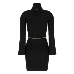 Geripptes Strickkleid