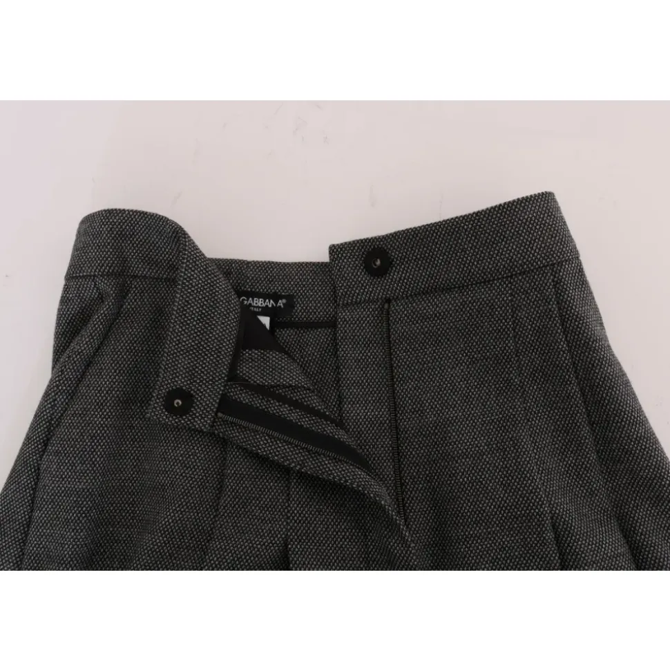 Graue Woll-High-Waist-Mini-Shorts