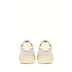 Grauer Ledersneaker Modell Medalist