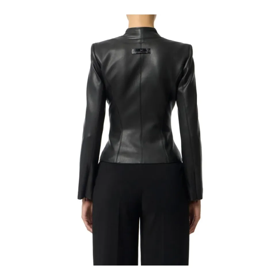 Jacke mit Schmuckverschlüssen