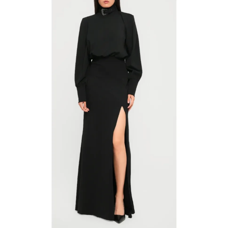 Jerseykleid mit drapierten Schultern