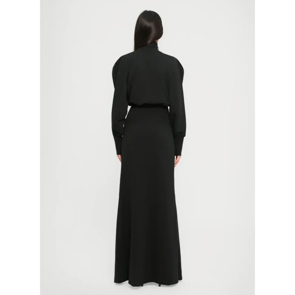 Jerseykleid mit drapierten Schultern