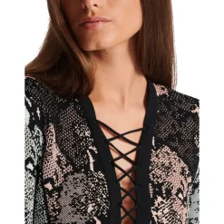 Kurzes Kleid mit Schnürung und Schlangenleder-Jacquardmuster