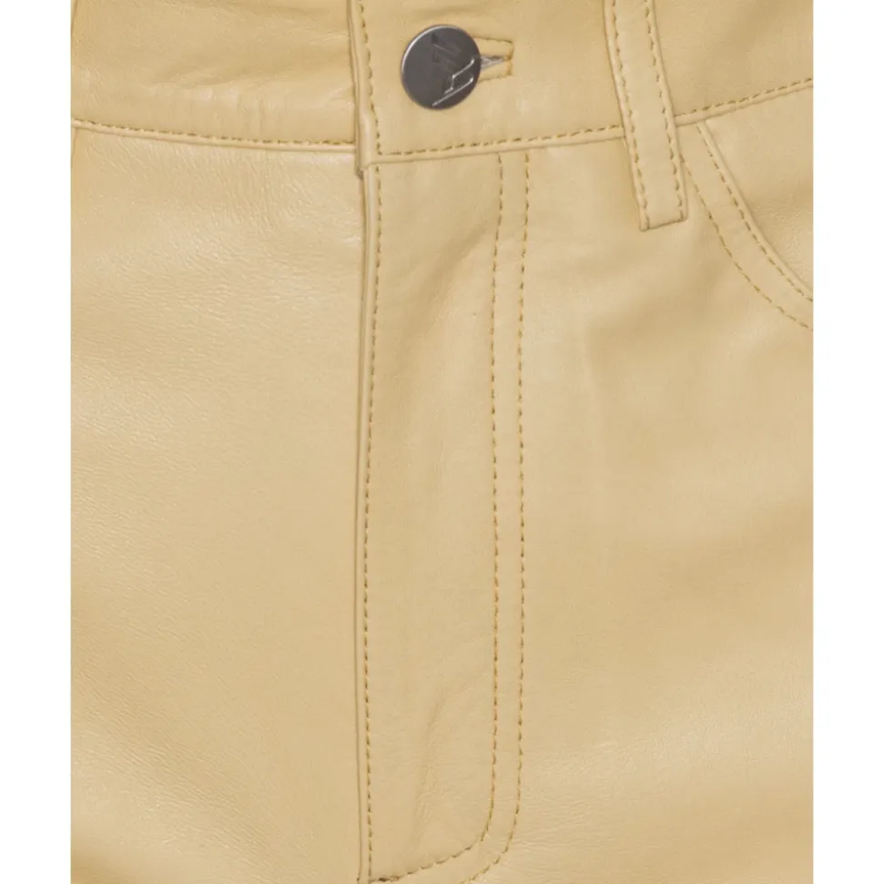 Luxuriöse Lederhose