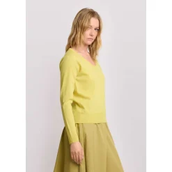 Maglia minimal con scollo a V