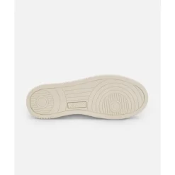 Medalist Low Sneakers