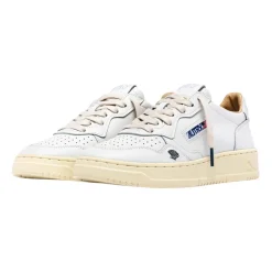 Medalist Low Sneakers