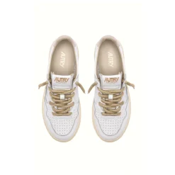 Medalist Low Sneakers