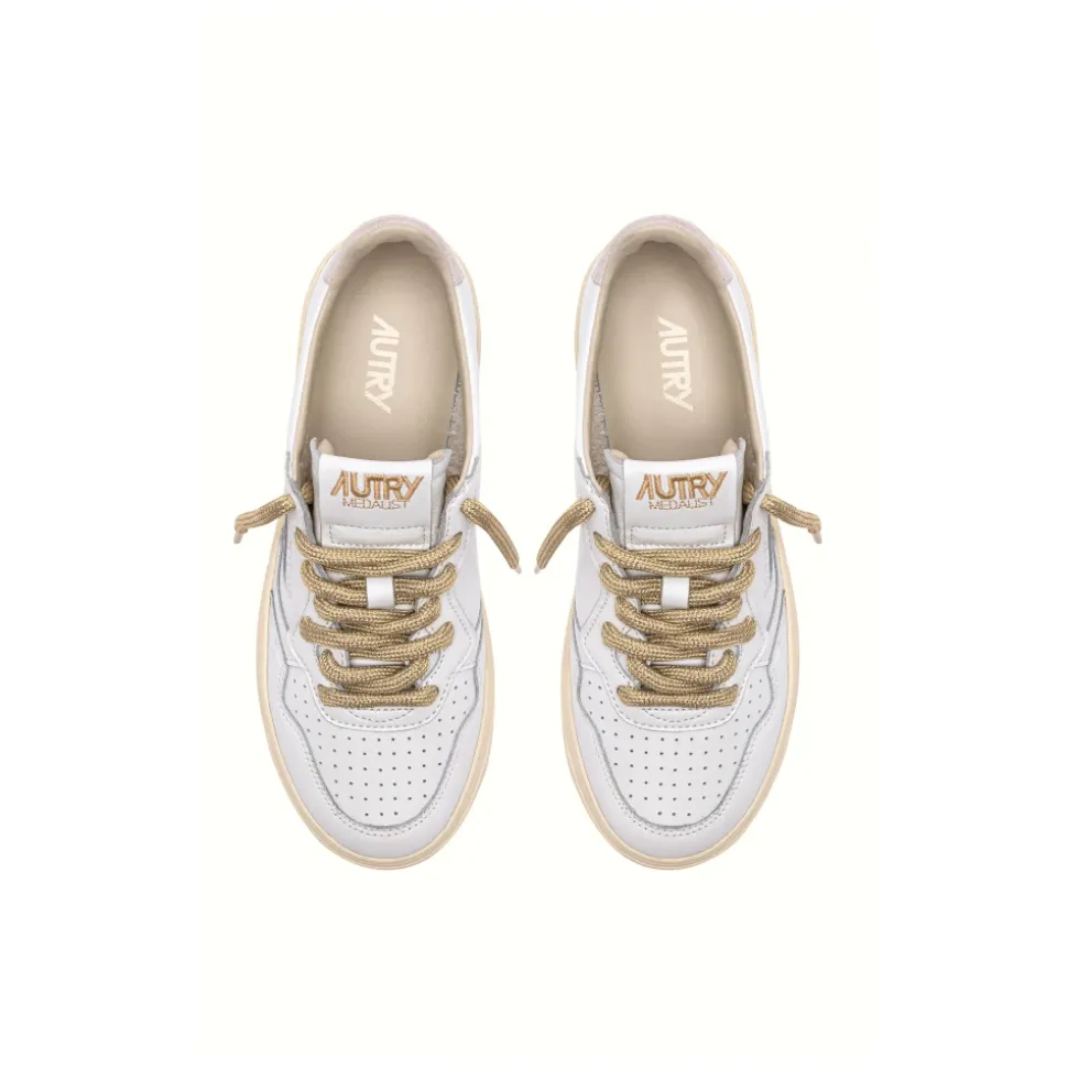 Medalist Low Sneakers