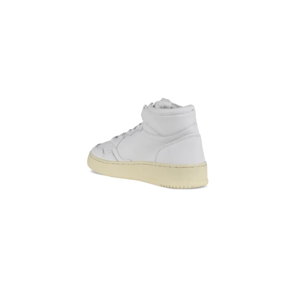 Medalist Mid Sneakers