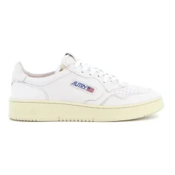 Medalist Sneaker