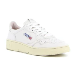 Medalist Sneaker