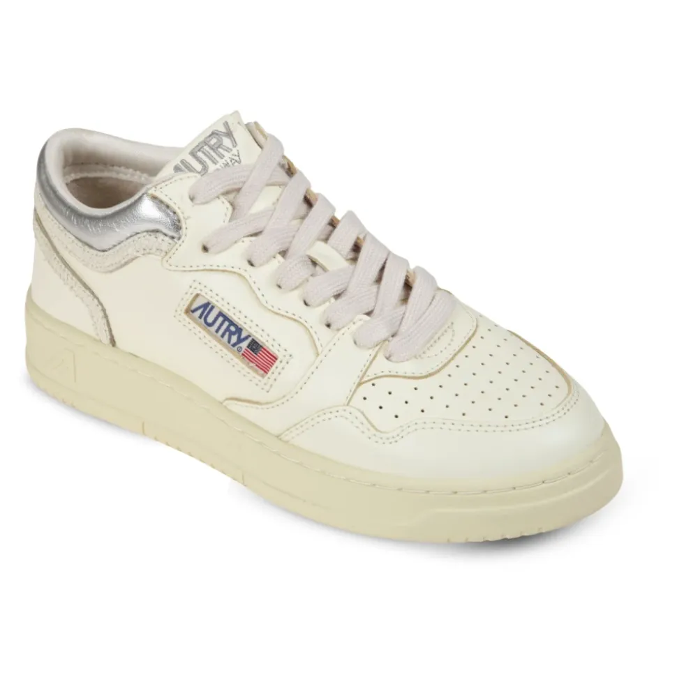 Med-Way Sneakers