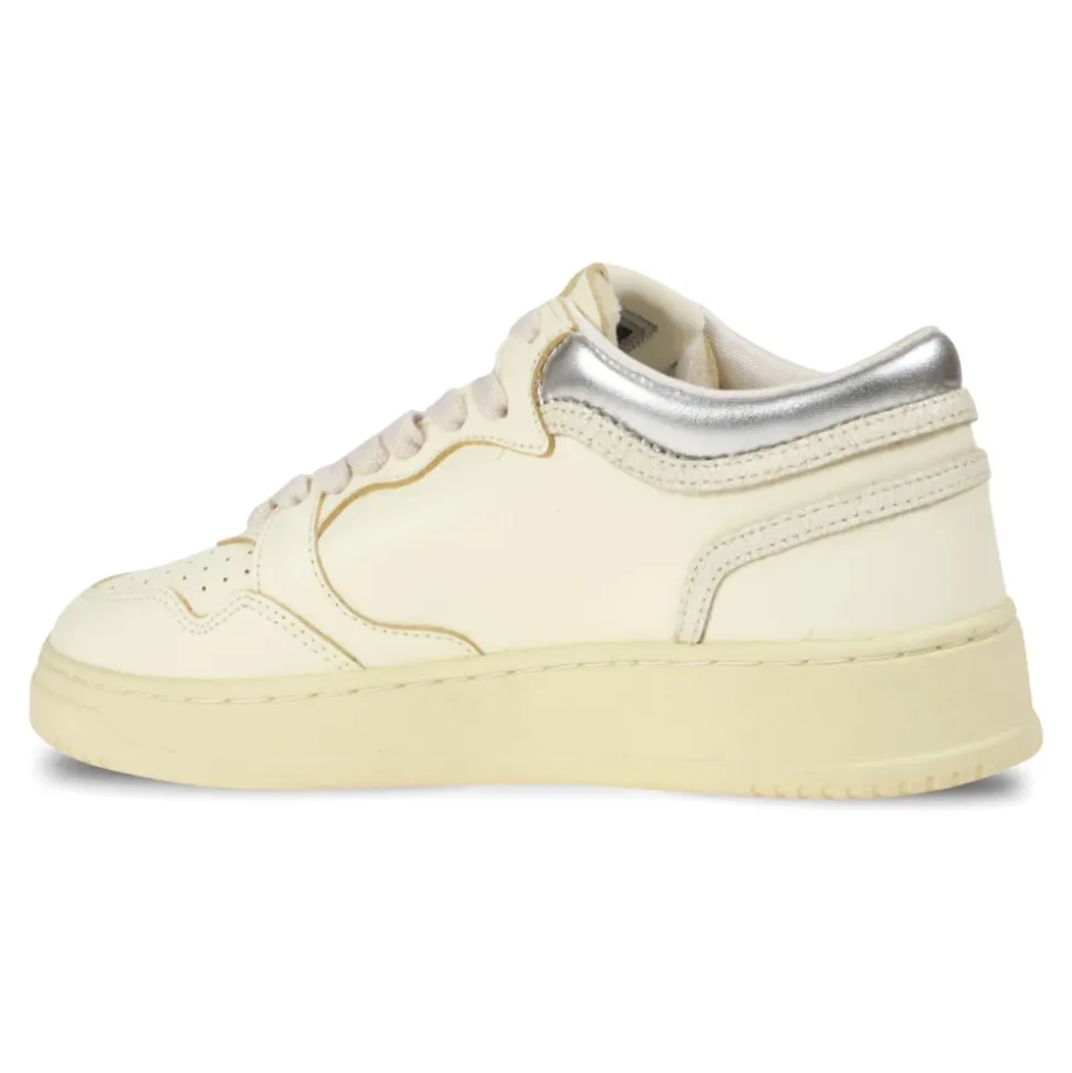 Med-Way Sneakers