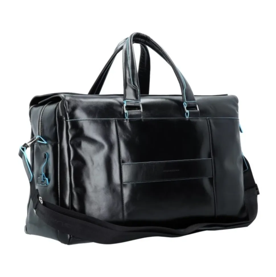 Moderne Reisetasche aus Leder mit Laptopfach