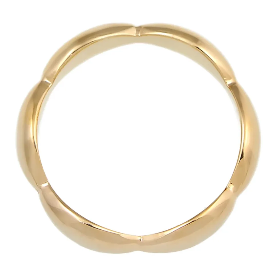 Moderner Ring mit geschwungener Bandform