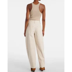 Oumaya Hose