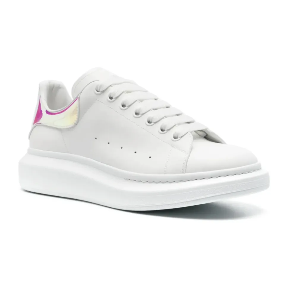 Oversized Sneaker
