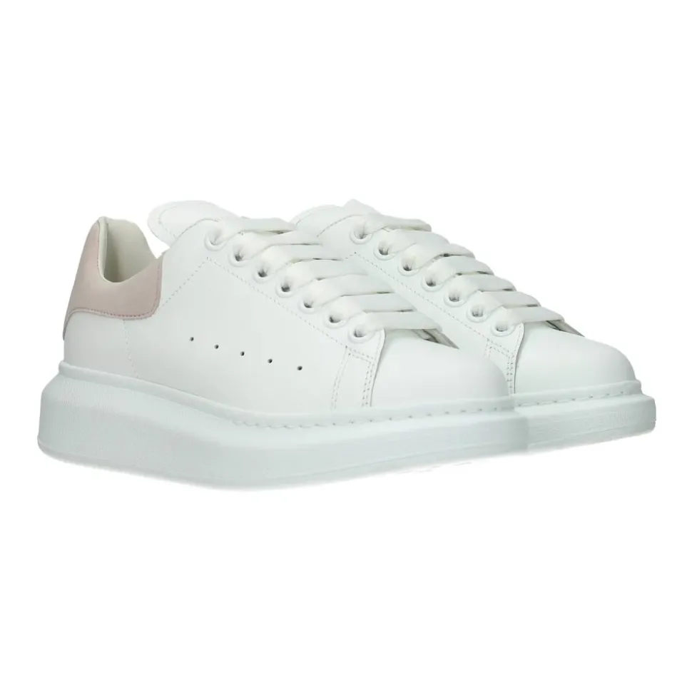 Oversized Sneaker