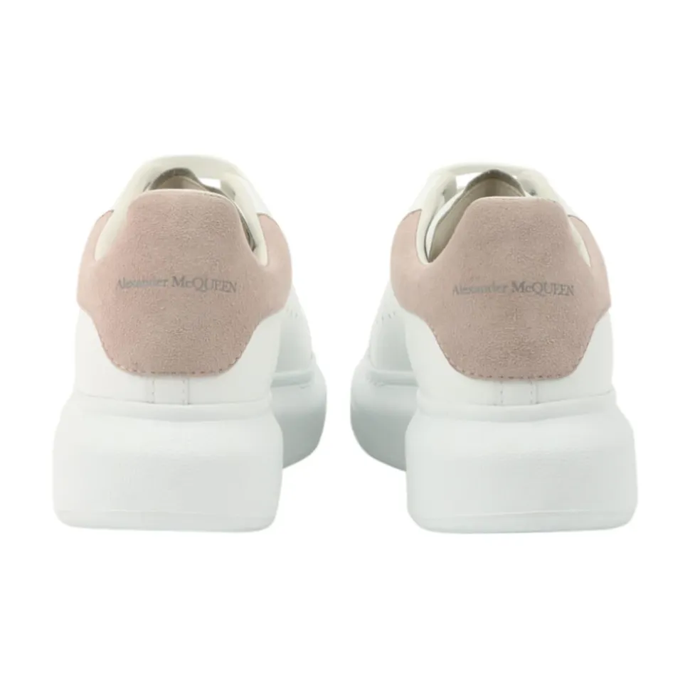 Oversized Sneaker