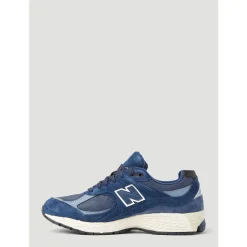 2002R Sneakers