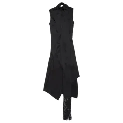 Satin Kleid mit Asymmetrischem Saum