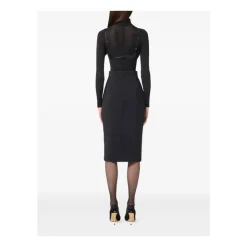 Schicker Schwarzer Rock AW25