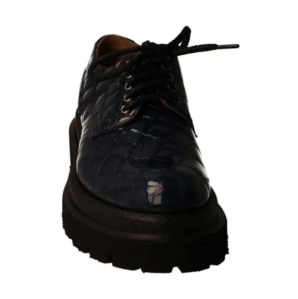 Schnüre Schuhe