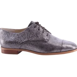 Schnürschuhe