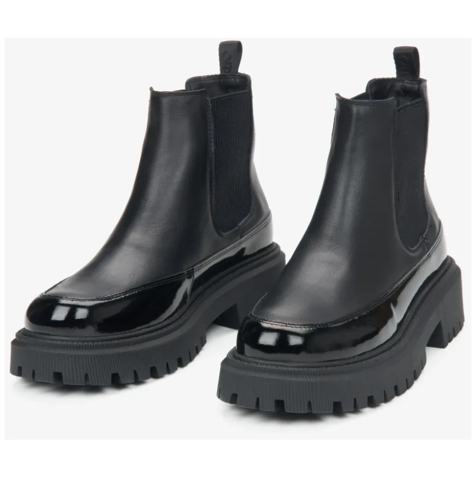 Schwarze Chelsea Boots