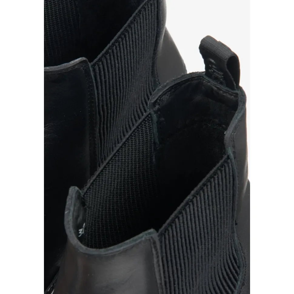 Schwarze Chelsea Boots