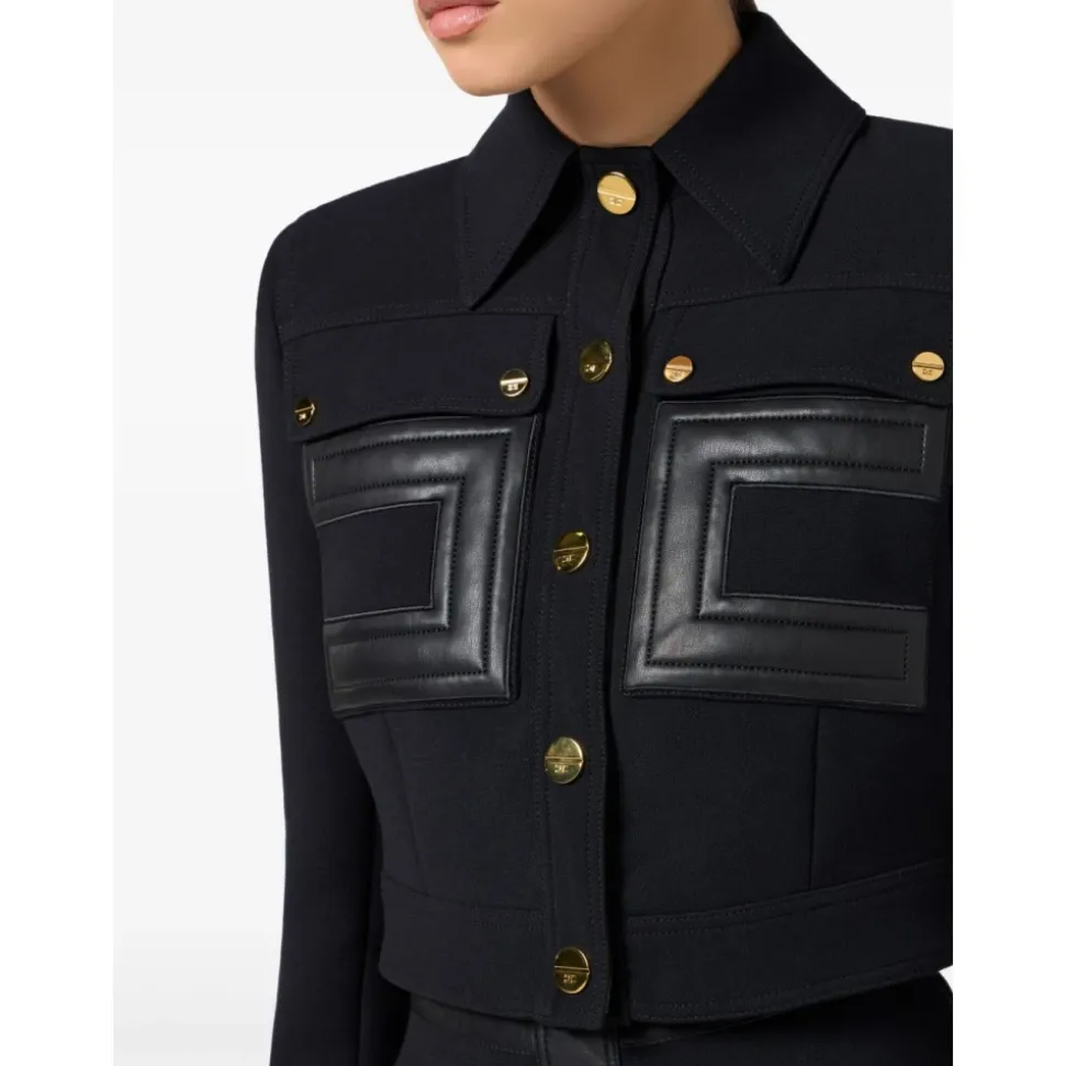 Schwarze Crop-Jacke mit Kontrastknöpfen