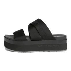 Schwarze Flache Sandale Webbing
